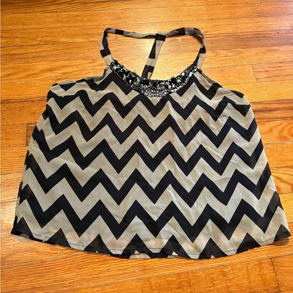 Charlotte Russe Tops - COPY - 🖤 Charlotte Russe Chevron Beaded Halter Top